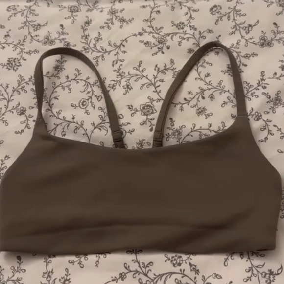 lululemon athletica Other - Lululemon Wunder Train Strappy Racer Bra